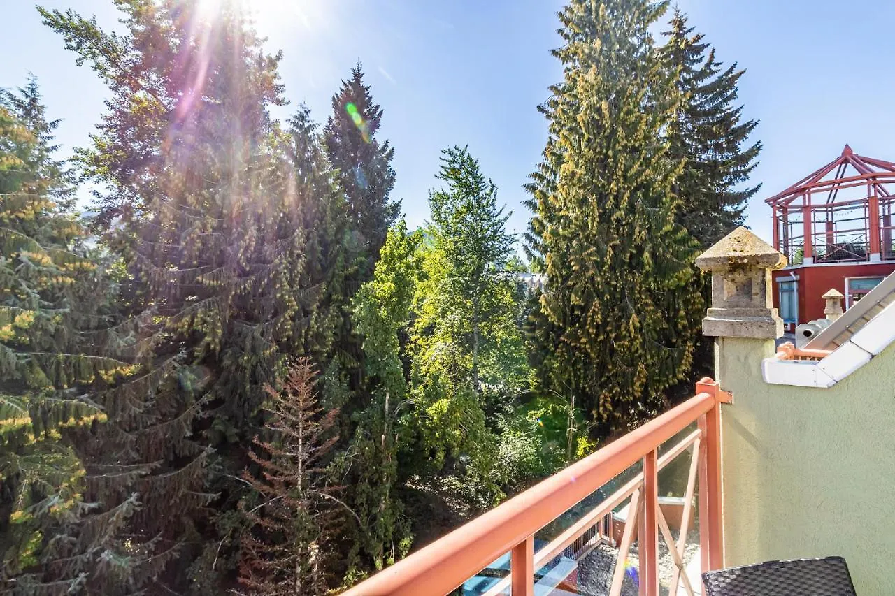 Alpenglow Lodge By Elevate Vacations Whistler