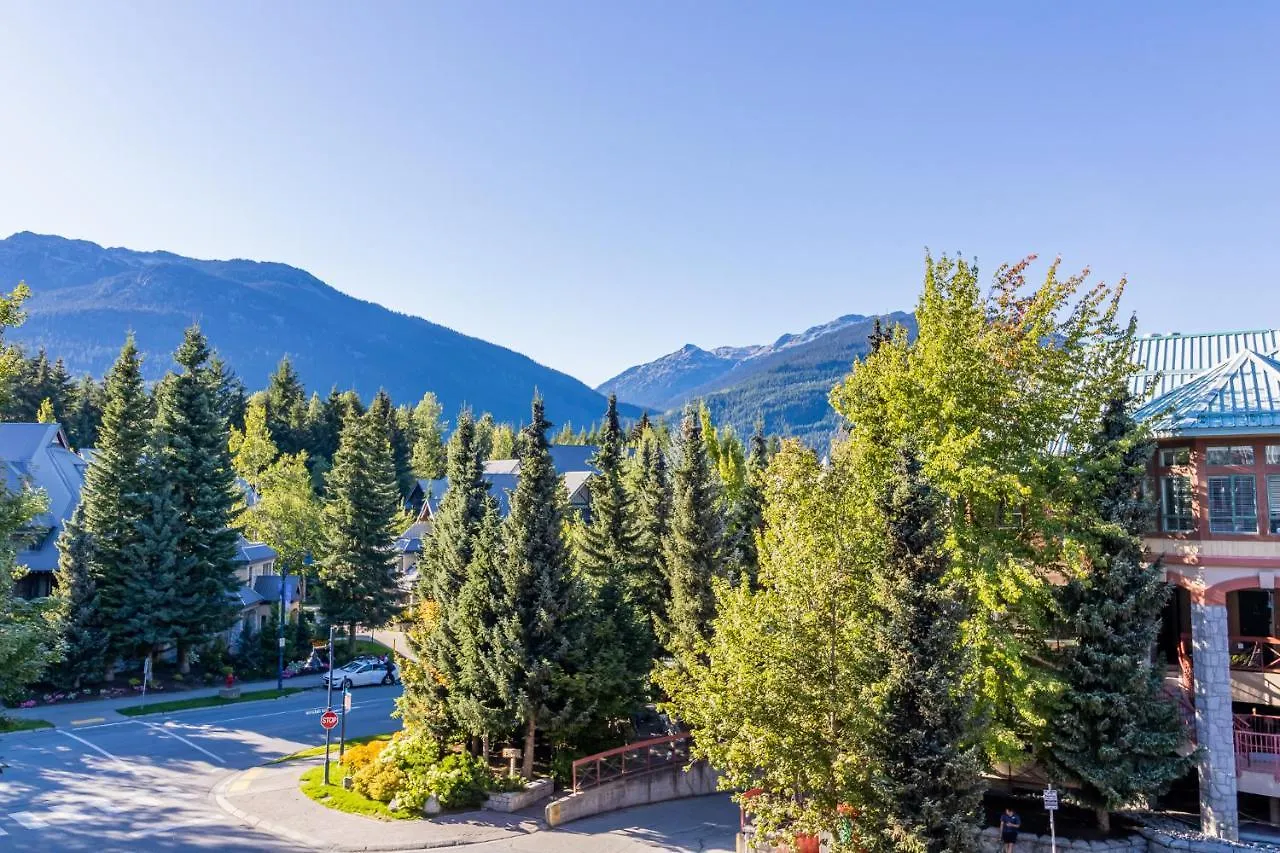 Alpenglow Lodge By Elevate Vacations Whistler Canadá