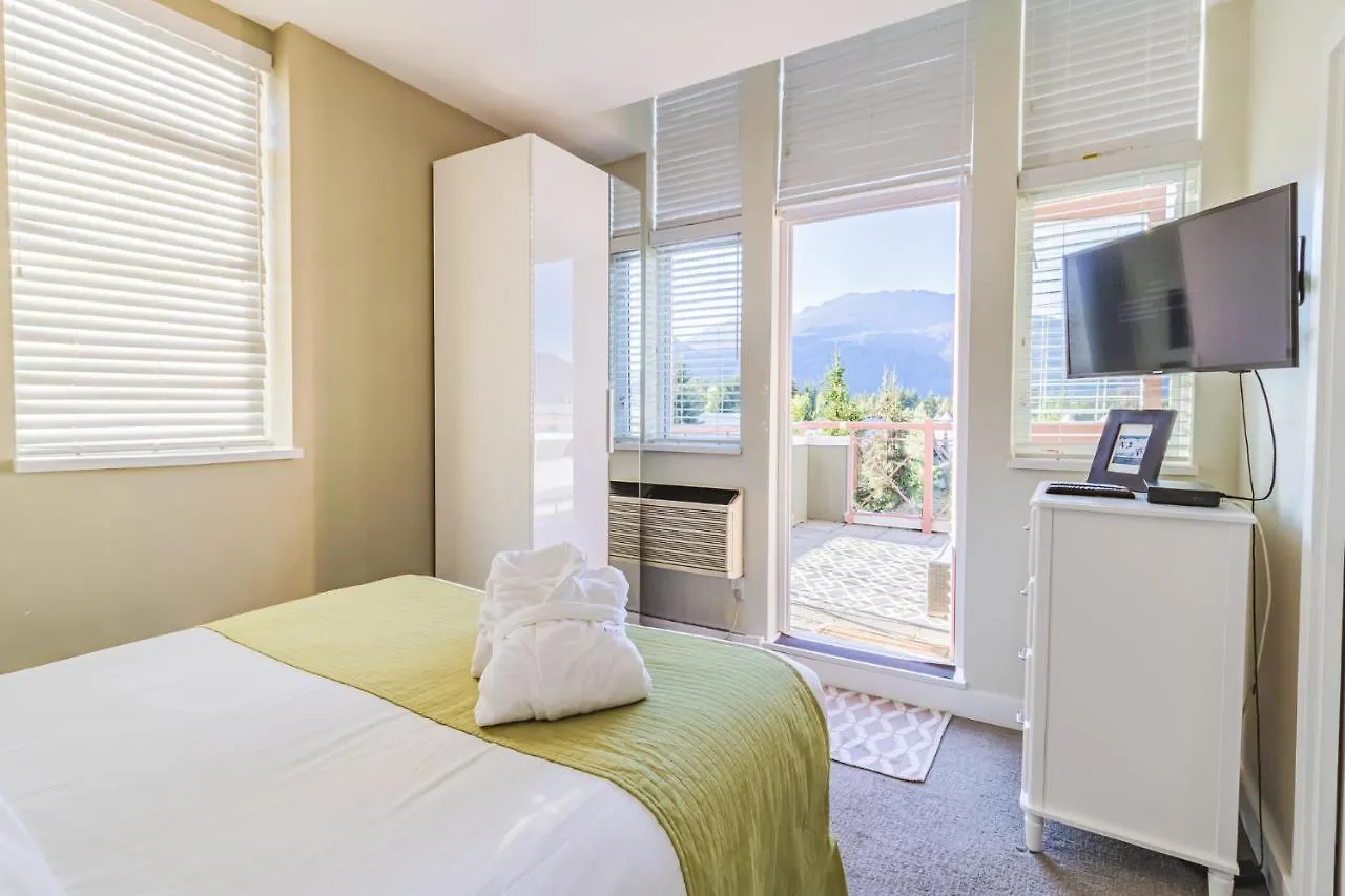 Alpenglow Lodge By Elevate Vacations Whistler