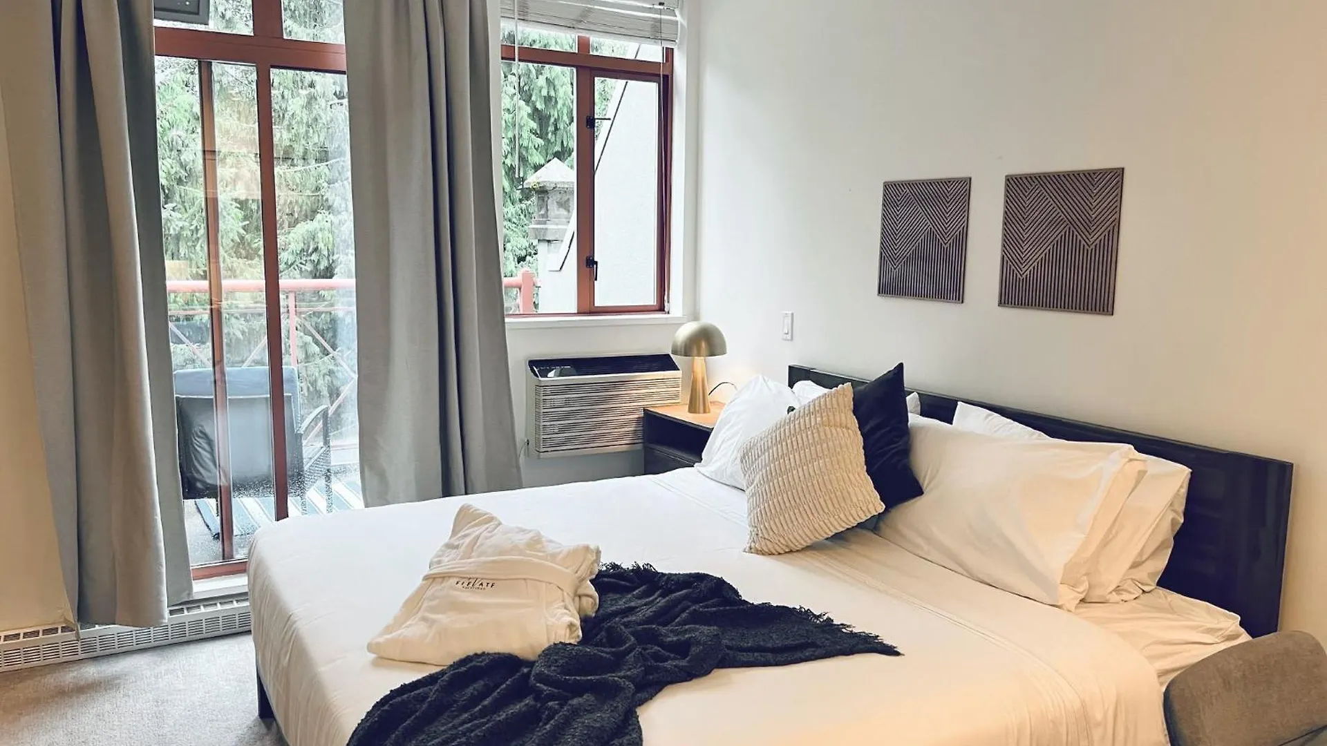 Alpenglow Lodge By Elevate Vacations Whistler