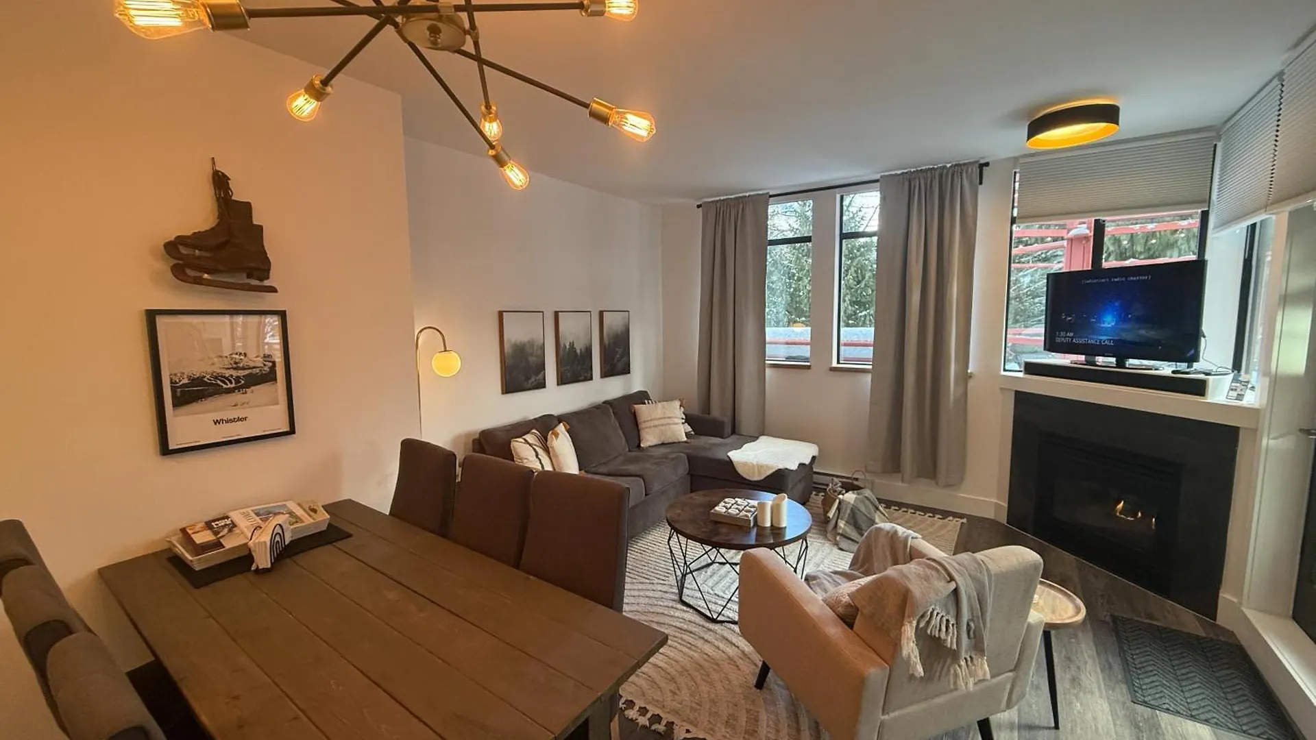 Alpenglow Lodge By Elevate Vacations Whistler Canadá